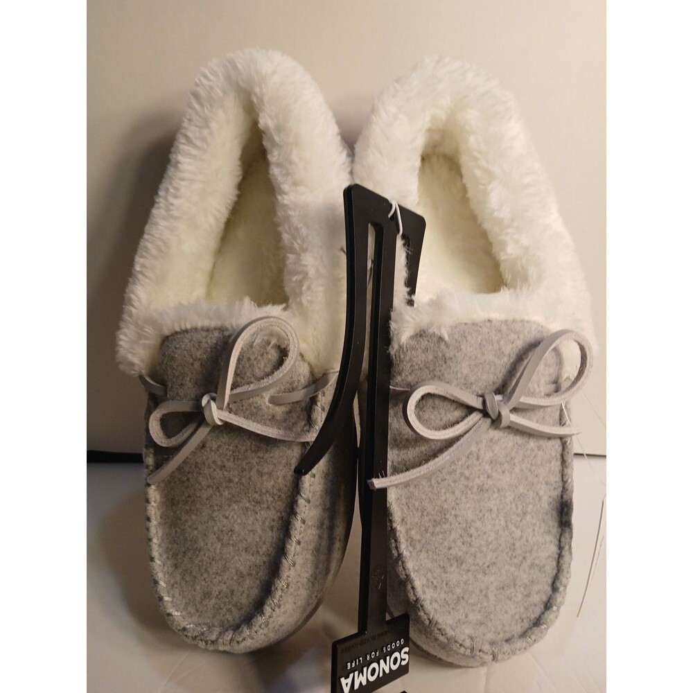 Sonoma Good For Life Gray-White Faux Fur Lined Warm Comfort Slippers WM-Med 7-8